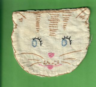 Vintage Embroidered Quilted Cat Kitten Face Hot Pad Pot Holder 5 " X 6 "