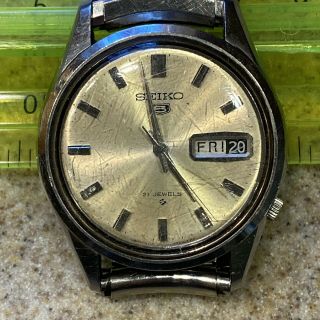 Vintage Seiko 5 Wrist Watch 21 Jewels 6119 - 7010 (running)
