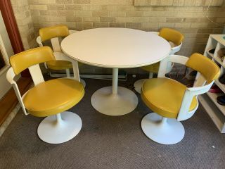 Daystrom Mid - Century Modern Table And Yellow Tulip Chairs