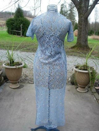 EXQUISITE OLD 1930S CHINESE FULL LENGTH BLUE LACE CHEONGSAM,  QIPAO 2
