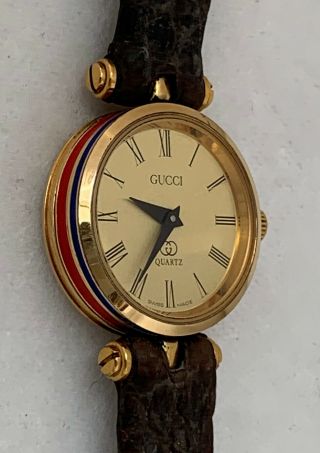 Vintage Gucci Quartz Ladies Enamel Case Wrist Watch 3.  85 Running 4repair 561.  001