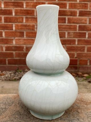 7.  25 " Tall White Chinese Crackle Glazed Ceramic Vase
