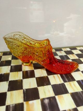 Vintage L.  E.  Smith Red Orange Amberina Art Glass Daisy Button Decorative Shoe 3