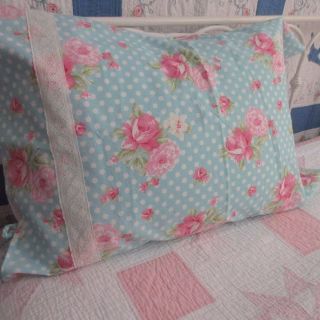 Sweet Romantic Vintage Tied Pillowcase Sham Pink Roses And Polka Dots