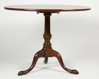 Antique 18th Century Mahog.  Queen Anne Tilt Top Tea Table C.  1770 Attrib.  Newport