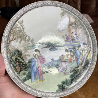 A Quality Early 20th Century Republic Period Chinese Famille Rose Dish