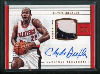 2016 - 17 Clyde Drexler 04/14 Auto Jersey Patch Panini National Treasures