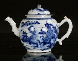Large Antique Chinese Blue And White Porcelain Teapot And Lid Dragon Spout 18thc