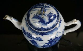 LARGE Antique Chinese Blue and White Porcelain Teapot and Lid Dragon Spout 18thC 2