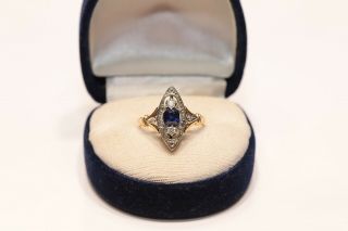ANTIQUE VICTORIAN 18K GOLD NATURAL DIAMOND AND SAPPHIRE DECORATED RING 3