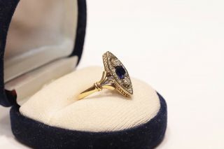 ANTIQUE VICTORIAN 18K GOLD NATURAL DIAMOND AND SAPPHIRE DECORATED RING 4
