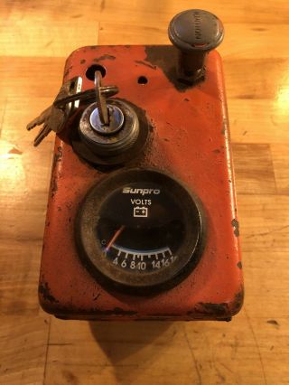 Vintage Sunpro Volt Gauge Assembly With Key