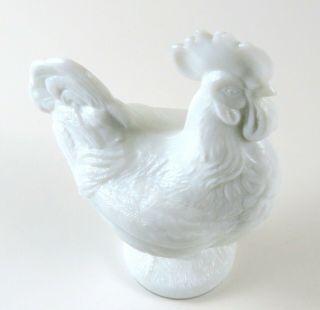 Vintage White Milk Glass Footed Rooster Bowl / Candy Dish With Lid 2
