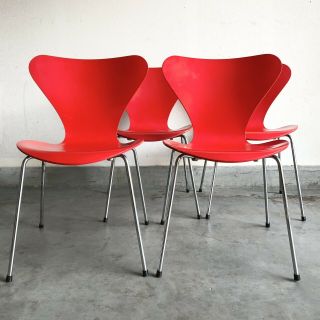4 Modern Red 1986 Series 7 Chairs By Arne Jacobsen / Fritz Hansen Mid Century