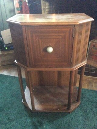 Vintage 1950’60’s Wooden Smoking Stand Cigar Humidor (copper Lined)