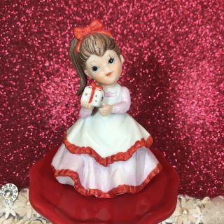 Vtg Lefton Valentine Girl In Pink Dress Holding A Present W Red Bow Figurine