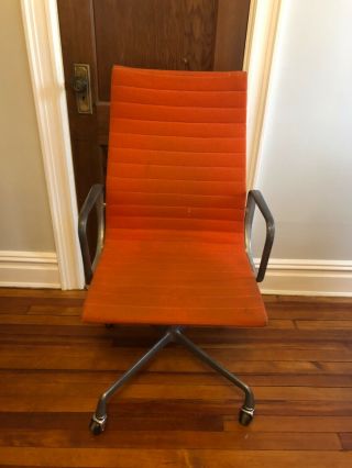 Vintage 1981 Herman Miller Eames Executive Aluminum Group Chair Blood Orange