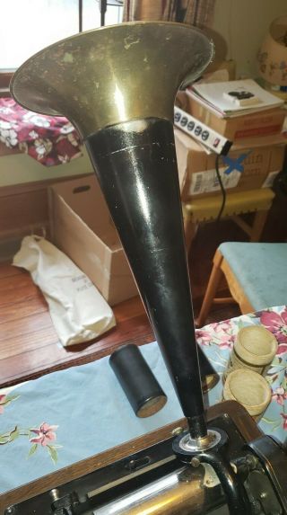 Antique EDISON STANDARD Cylinder PHONOGRAPH Model B w/ Picnic Horn WELL 4