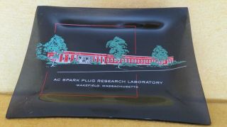 Vintage Ac Spark Plug Research Laboratory Glass Tray Wakefield,  Ma Mass.  Auto