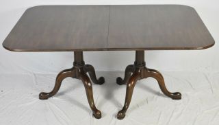 Henkel Harris Mahogany Dining Table With 1 Leaves Williamsburg Queen Anne Style