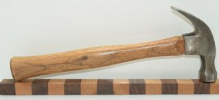 Vintage 16 Oz.  Stanley 101 - 1/2 Drop Claw Hammer (inv I429)