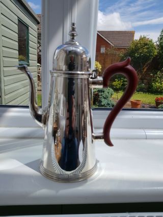 Solid Silver Queen Anne Style Coffee Pot - 1973 676 Grams
