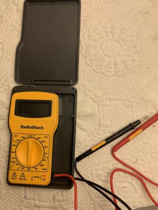 Radio Shack 15 - Range Digital Multimeter 22 - 810