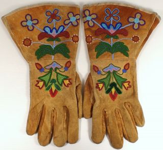 Antique C1890 Native American Yakama Umatilla Nez Perce Beaded Gauntlet Gloves