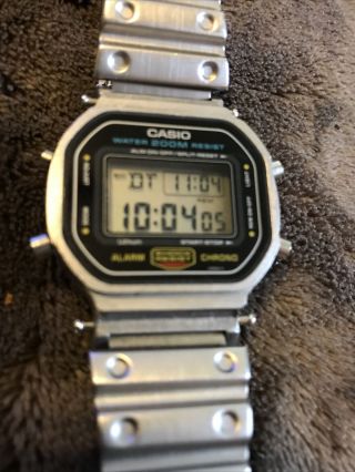 Vintage Casio G Shock Watch Dw - 5600 Model 901 Alarm Chrono Cond.