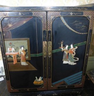 Vintage black wood Chinese cabinet mother pearl carved figure elephant China 2