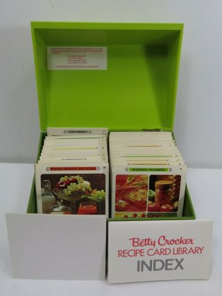 Vintage 1971 Betty Crocker Recipe Card Library Box Set Green