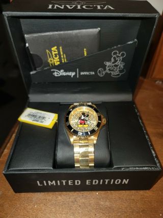 Invicta 29670 Limited Edition Disney Mickey Mouse Watch