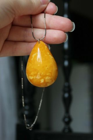 Antique 13gr Butterscotch Egg Yolk Natural Amber Pendant Vintage 2