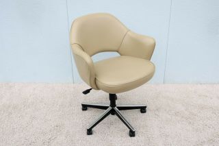 Mid - Century Modern Eero Saarinen For Knoll Executive Arm Chair With Swivel Base