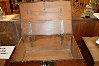 Antique 18th Century Oak Bible Box,  Plain Construction,  Pie Crust Edges,  c 1740 5