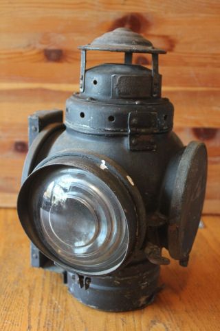 Antique Armspear Mfg Co Ny Railroad Lantern Vintage Oil Lamp Switch Train Mount