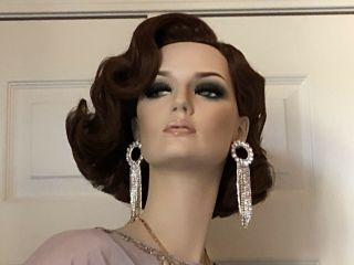 Adel Rootstein Vintage Mannequin “Saffron Aldridge” 4