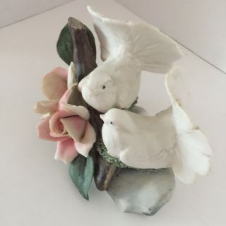 Vtg Italian Capodimonte Hand Made Porcelain Figurine 2 pink roses w 2 doves 3