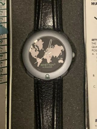 Vintage United Colors of Benetton Watch Time Map Of World Bulova with tin Case 2