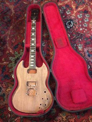 Vintage 1976 Gibson Sg Standard Guitar And Case Project Luthier