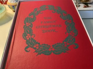 Vtg The Family Christmas Book Memory Scrapbook Red Green Wreath Album Book