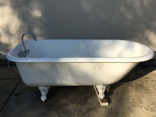 Vintage Porcelain Enamel Cast Iron Clawfoot Bathtub Tub,  Faucets