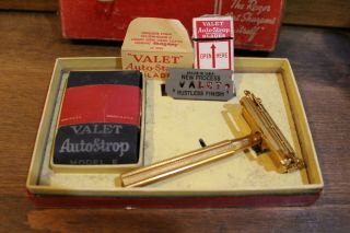 Safety Razor Vintage Valet Auto Strop Blades And Strop