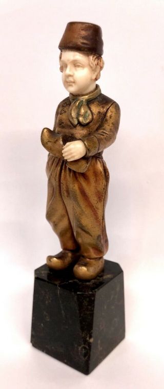 Antique Art Deco Bronze Model of a boy in the manner of Dimitri Chiparus 2
