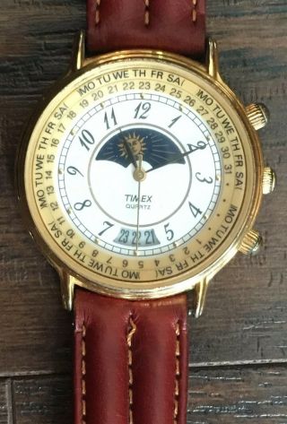 Vintage Timex Moon Phase Perpetual Calendar Watch Gold Tone Date - Parts / Repair