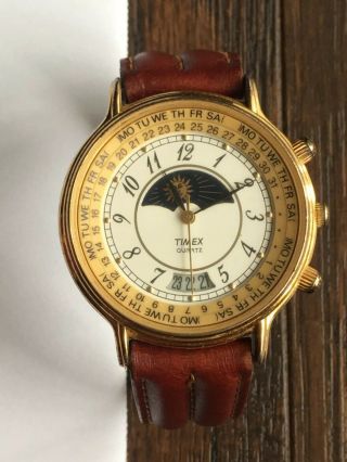 Vintage Timex Moon Phase Perpetual Calendar Watch Gold Tone Date - Parts / Repair 3