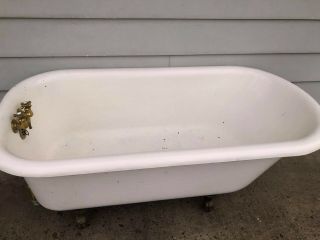 Vintage Clawfoot Cast Iron Porcelain Tub W/brass Fixtures/feet Bath Tub Bathtub