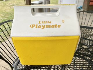 Vintage 1981 Igloo " Little Playmate " Lunch Ice Cooler Yellow & White Flip Top