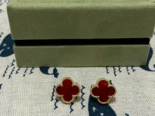 Auth Van Cleef & Arpels Vintage Alhambra 18k Yg Carnelian Earrings Pierce