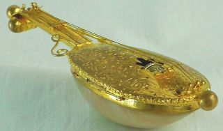 Antique Palais - Royal Moher Of Pearl Gilt Bronze Mandolin Needle Thimble Case
